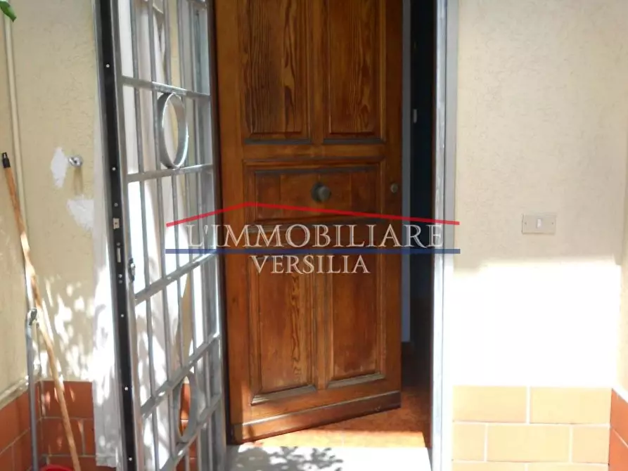 Immagine 62 di Villetta a schiera in vendita  a Massa