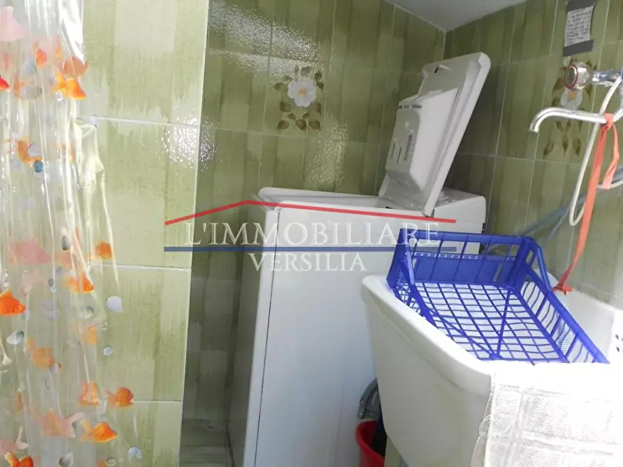 Immagine 55 di Villetta a schiera in vendita  a Massa