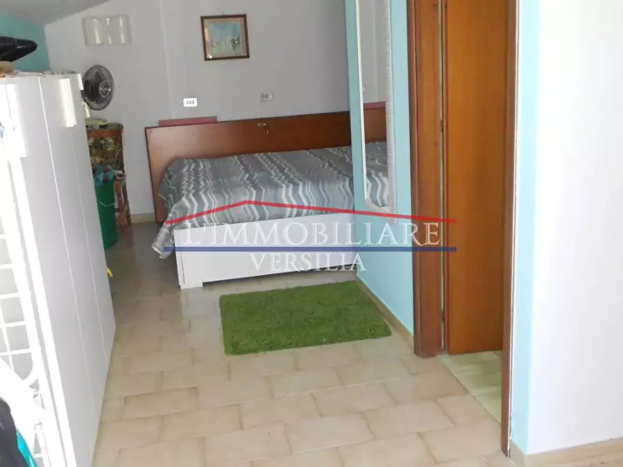 Immagine 47 di Villetta a schiera in vendita  a Massa