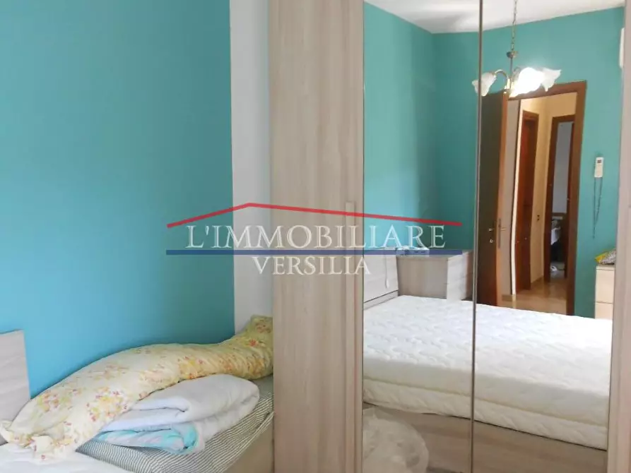 Immagine 41 di Villetta a schiera in vendita  a Massa