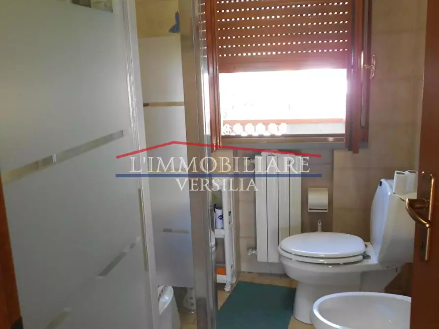 Immagine 34 di Villetta a schiera in vendita  a Massa