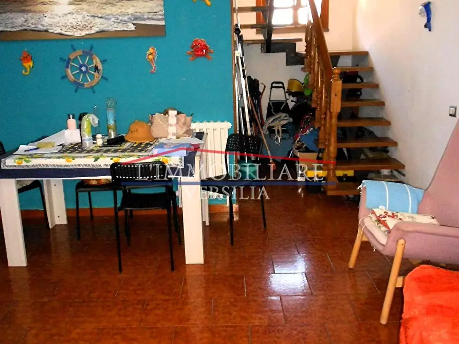 Immagine 9 di Villetta a schiera in vendita  a Massa