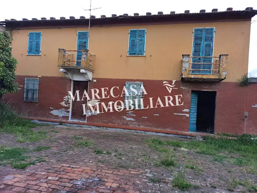 Immagine 2 di Casa indipendente in vendita  a Sarzana