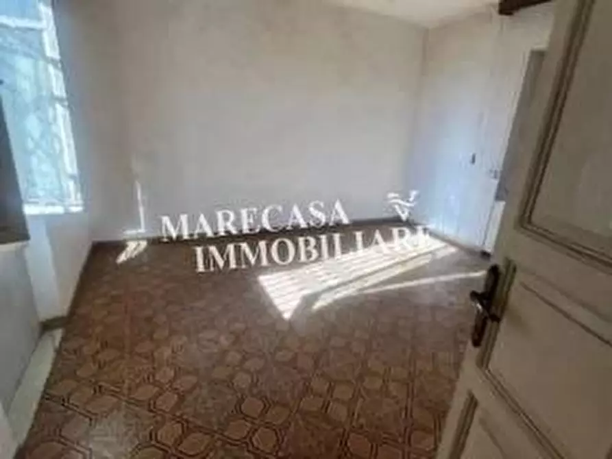 Immagine 9 di Casa indipendente in vendita  a Sarzana