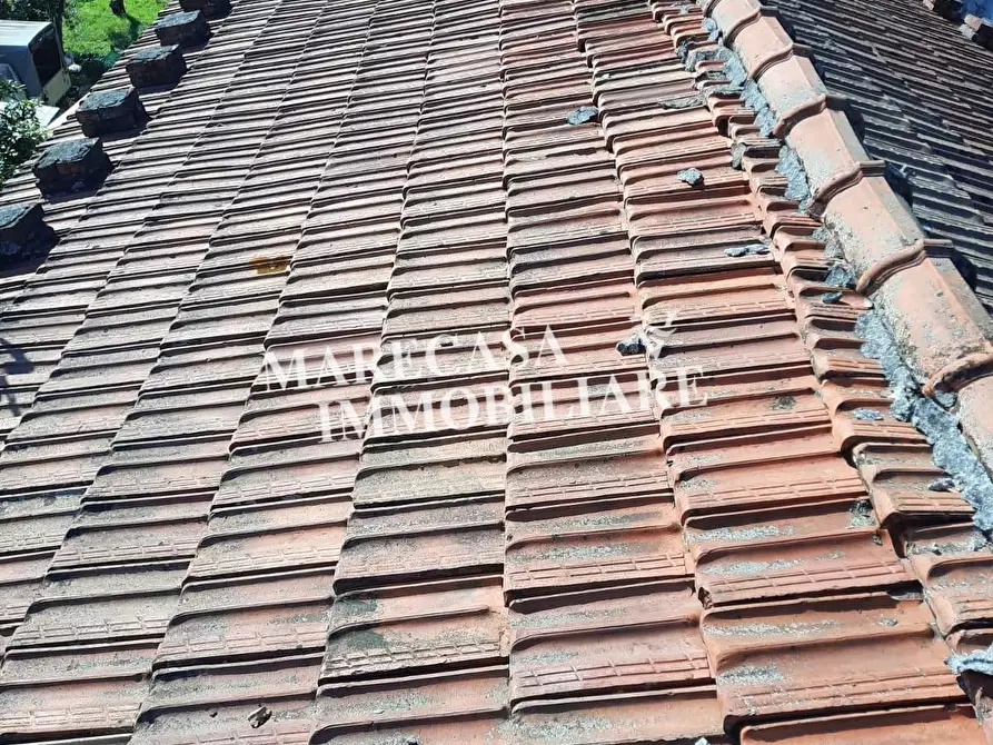 Immagine 17 di Casa indipendente in vendita  a Sarzana