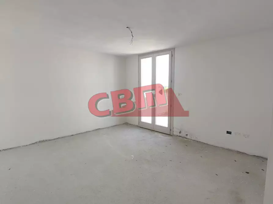 Immagine 12 di Casa bifamiliare in vendita  a Livorno