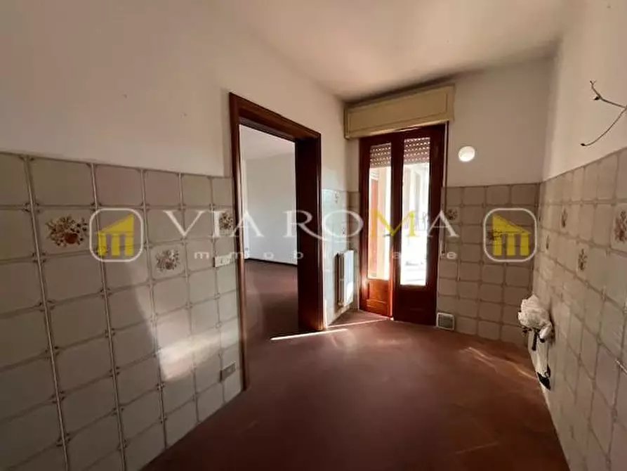 Immagine 10 di Appartamento in vendita  a Lucca