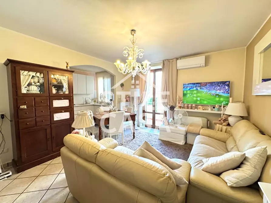 Immagine 29 di Casa bifamiliare in vendita  a Altopascio