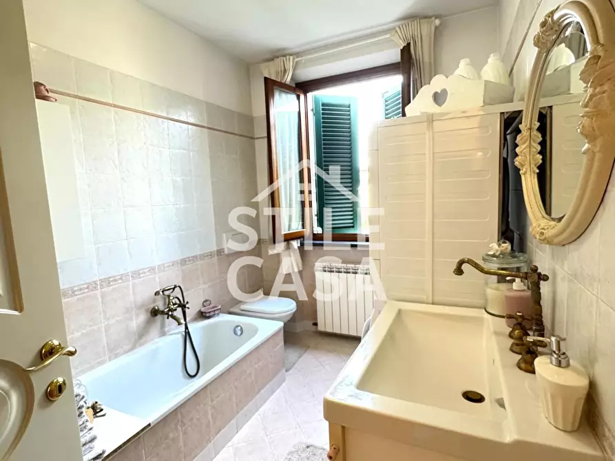 Immagine 16 di Casa bifamiliare in vendita  a Altopascio