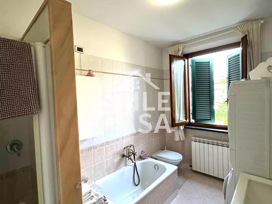 Immagine 18 di Casa bifamiliare in vendita  a Altopascio