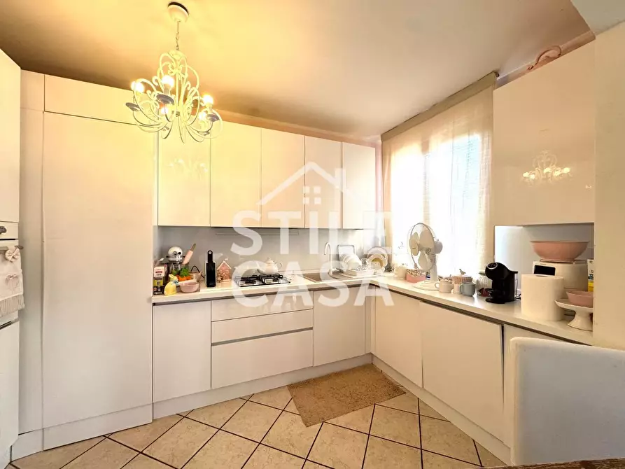 Immagine 2 di Casa bifamiliare in vendita  a Altopascio