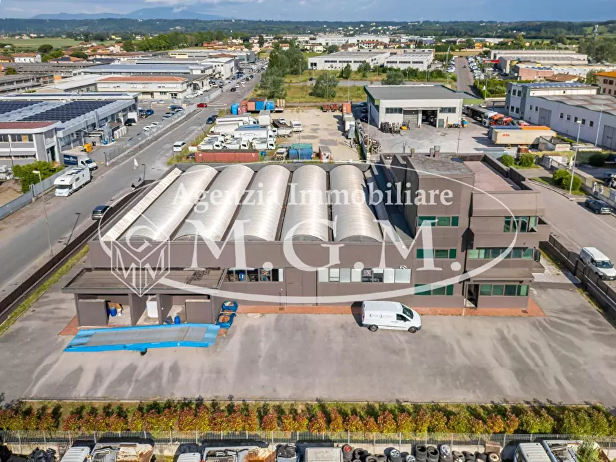 Immagine 11 di Capannone industriale in affitto  a Fucecchio