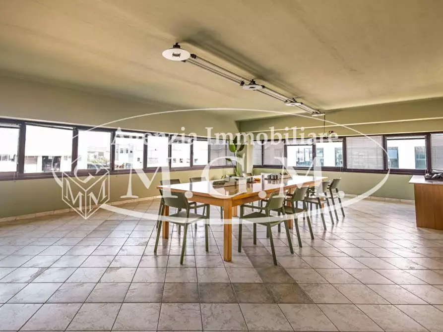 Immagine 23 di Capannone industriale in vendita  a Fucecchio