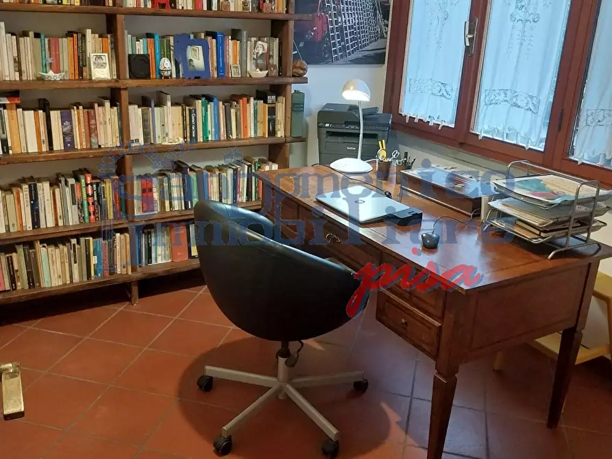 Immagine 8 di Villa in vendita  a San Giuliano Terme