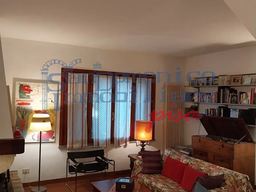 Immagine 2 di Villa in vendita  a San Giuliano Terme