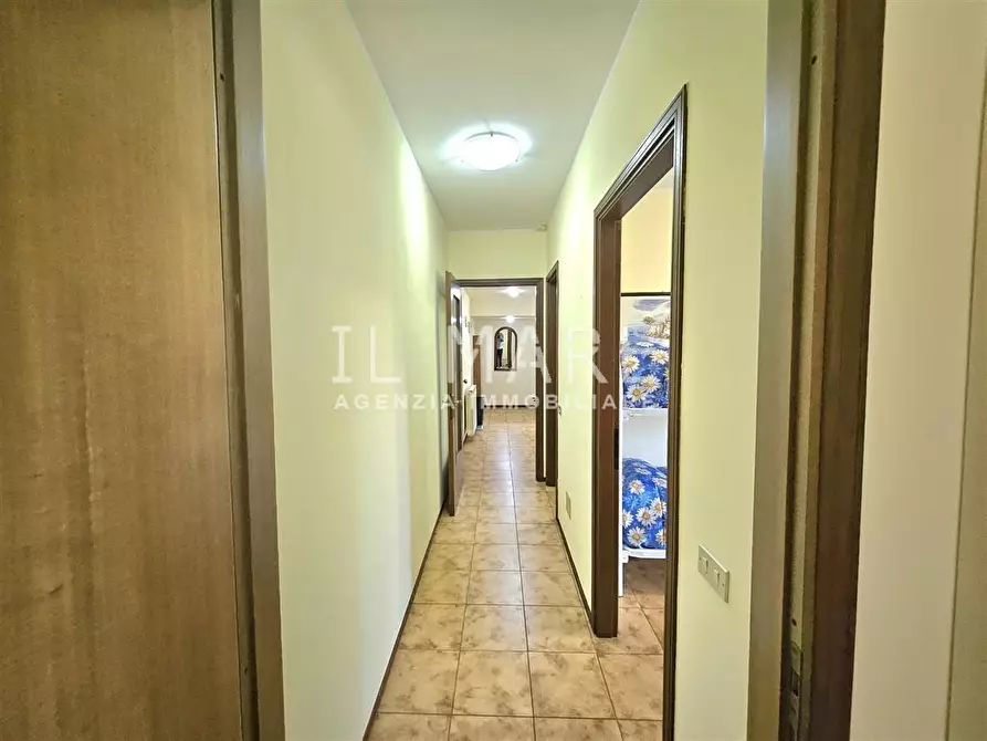 Immagine 12 di Appartamento in vendita  a Massa