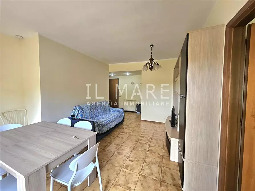 Immagine 7 di Appartamento in vendita  a Massa