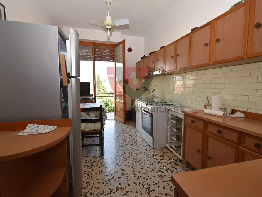 Immagine 8 di Appartamento in vendita  a Colle Di Val D'elsa