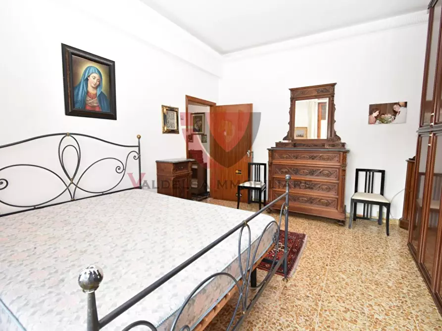 Immagine 19 di Appartamento in vendita  a Colle Di Val D'elsa