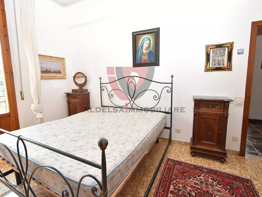 Immagine 22 di Appartamento in vendita  a Colle Di Val D'elsa