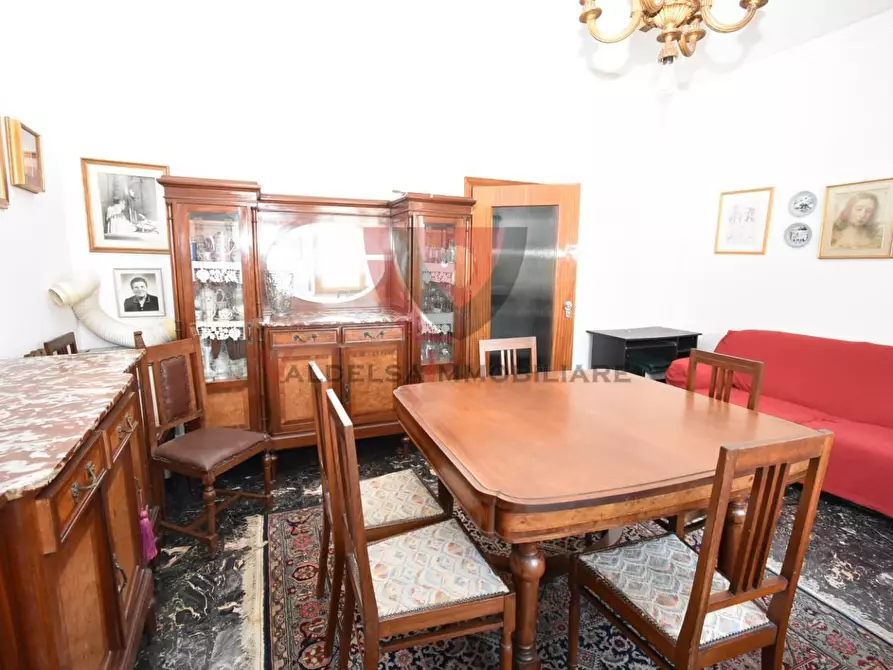 Immagine 5 di Appartamento in vendita  a Colle Di Val D'elsa