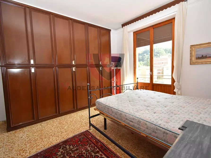 Immagine 23 di Appartamento in vendita  a Colle Di Val D'elsa