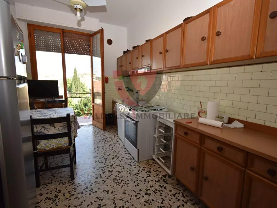 Immagine 9 di Appartamento in vendita  a Colle Di Val D'elsa