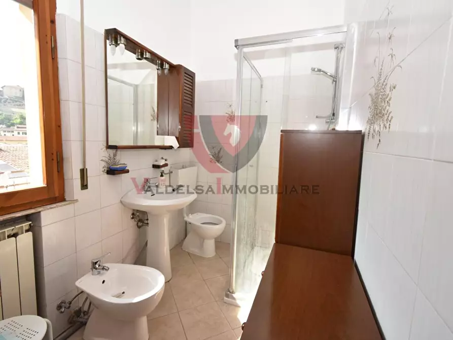 Immagine 29 di Appartamento in vendita  a Colle Di Val D'elsa