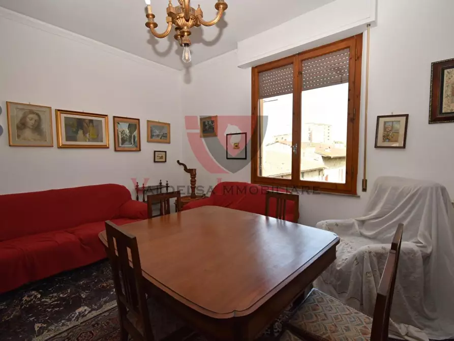 Immagine 2 di Appartamento in vendita  a Colle Di Val D'elsa