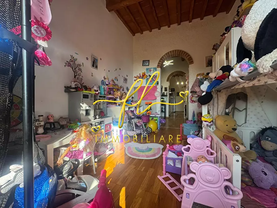 Immagine 15 di Appartamento in vendita  a Livorno