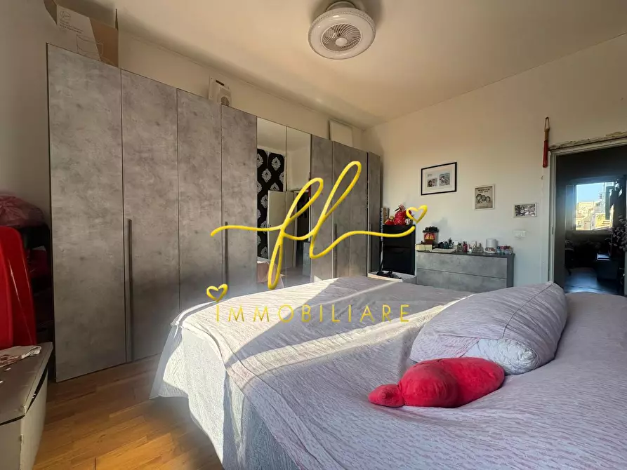 Immagine 11 di Appartamento in vendita  a Livorno