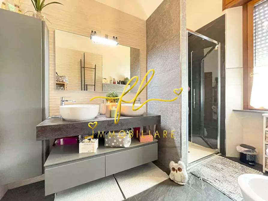 Immagine 19 di Appartamento in vendita  a Castelnuovo Val Di Cecina