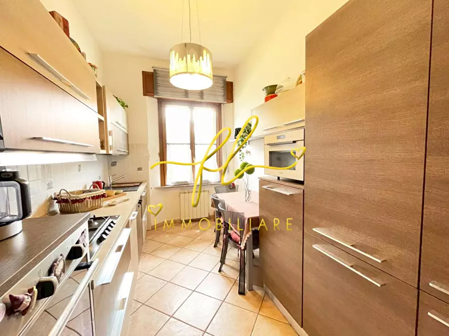 Immagine 4 di Appartamento in vendita  a Castelnuovo Val Di Cecina