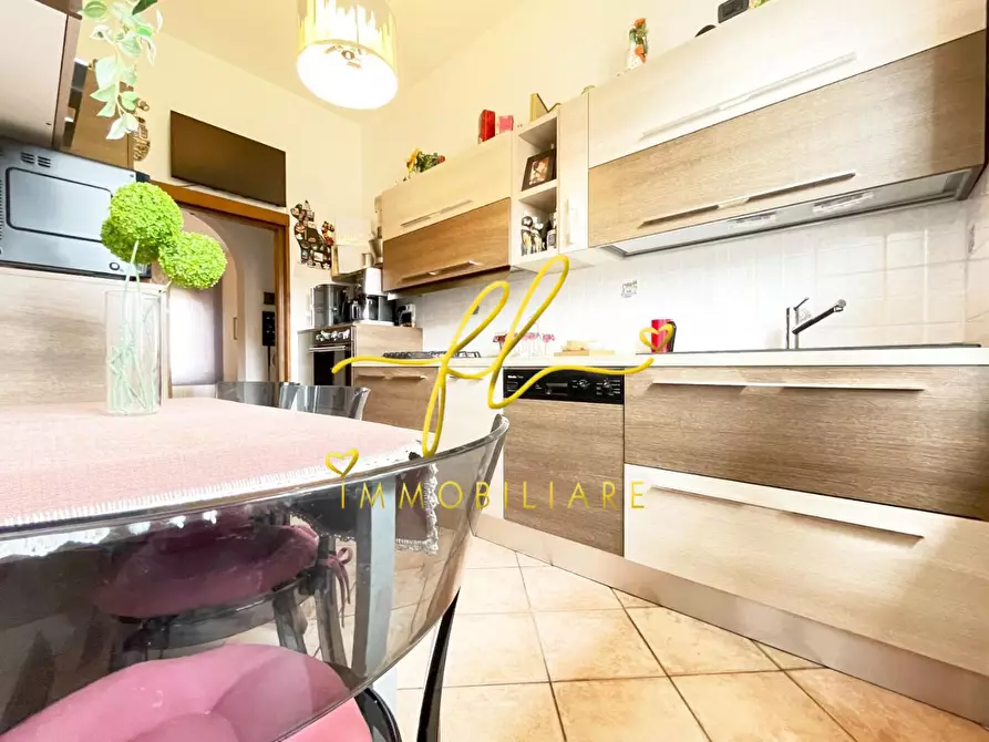 Immagine 7 di Appartamento in vendita  a Castelnuovo Val Di Cecina