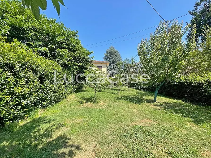 Immagine 43 di Casa indipendente in vendita  a Capannori