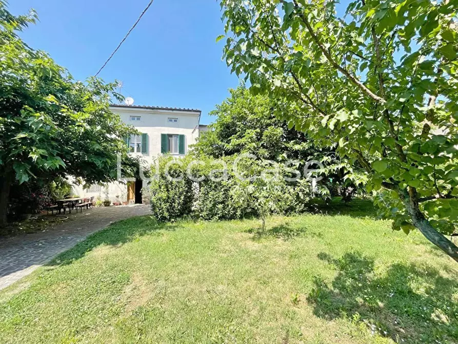 Immagine 52 di Casa indipendente in vendita  a Capannori