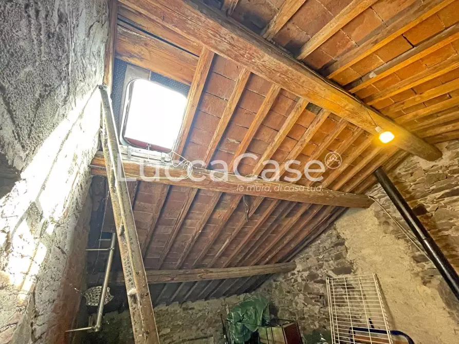 Immagine 42 di Casa indipendente in vendita  a Capannori