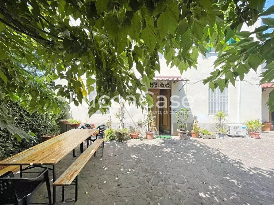 Immagine 19 di Casa indipendente in vendita  a Capannori