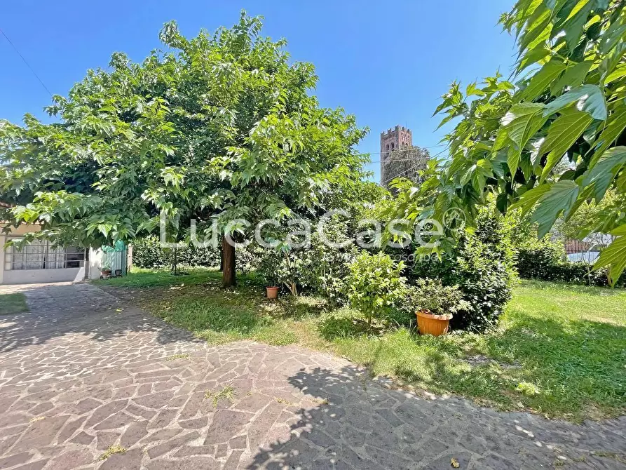 Immagine 25 di Casa indipendente in vendita  a Capannori