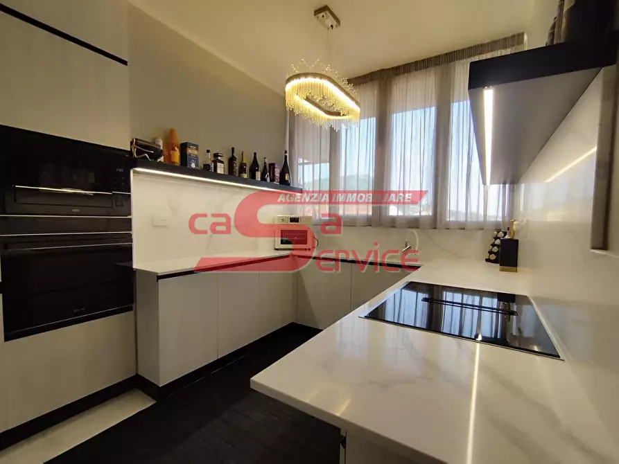 Immagine 5 di Mansarda in vendita  a Pieve A Nievole