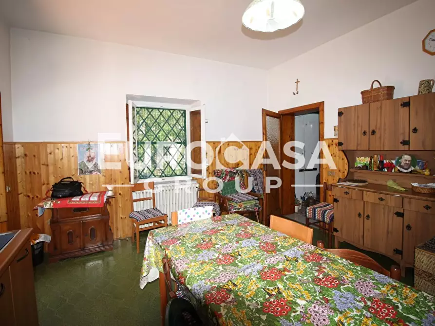 Immagine 26 di Villa in vendita  a Lucca