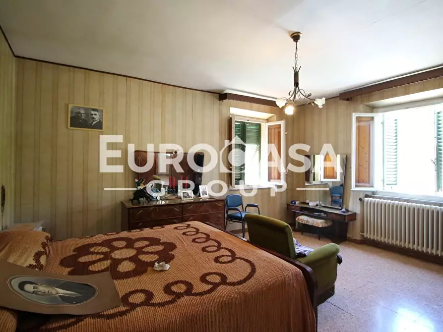 Immagine 65 di Villa in vendita  a Lucca