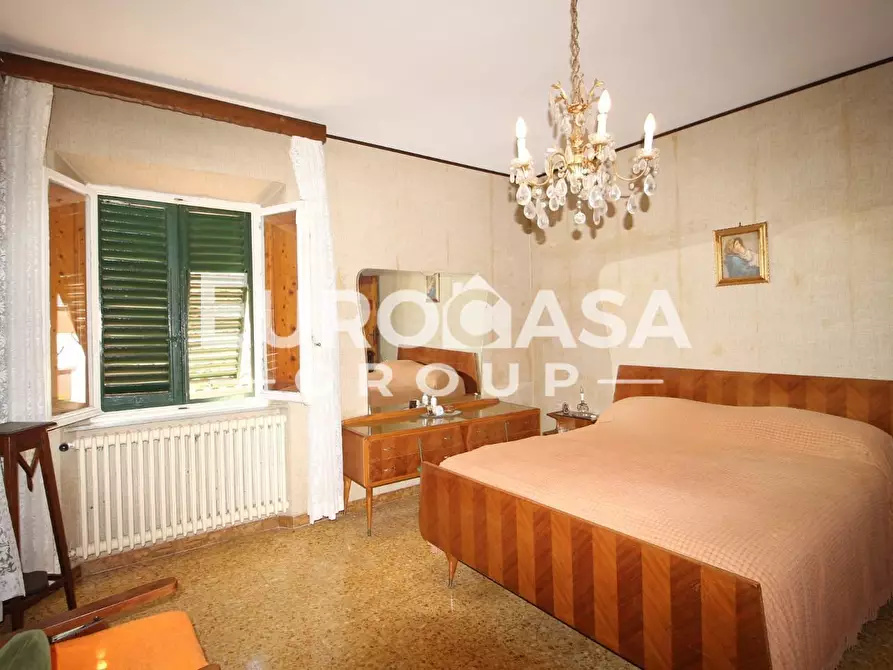 Immagine 44 di Villa in vendita  a Lucca