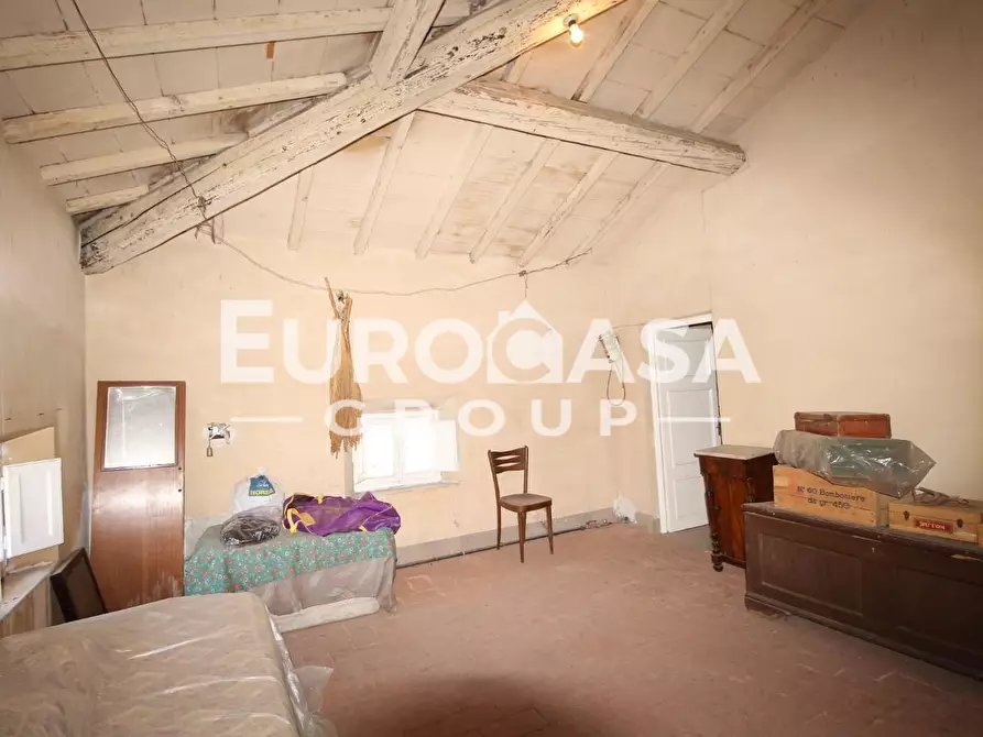 Immagine 73 di Villa in vendita  a Lucca