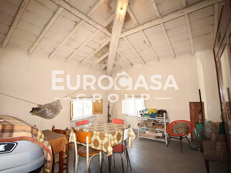 Immagine 72 di Villa in vendita  a Lucca