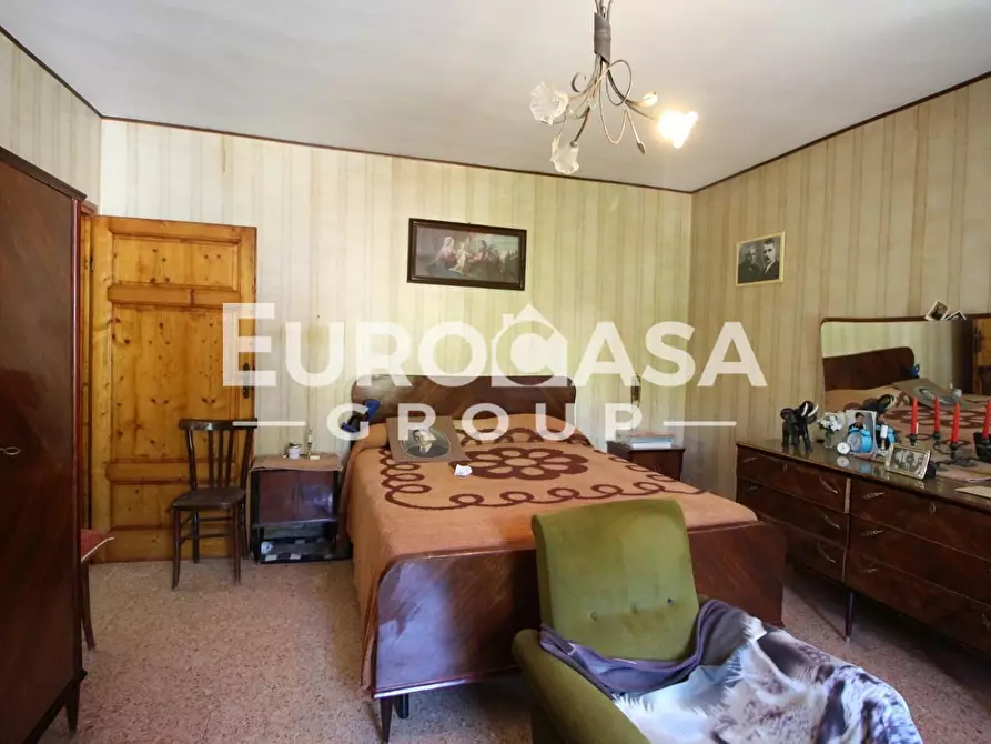 Immagine 64 di Villa in vendita  a Lucca