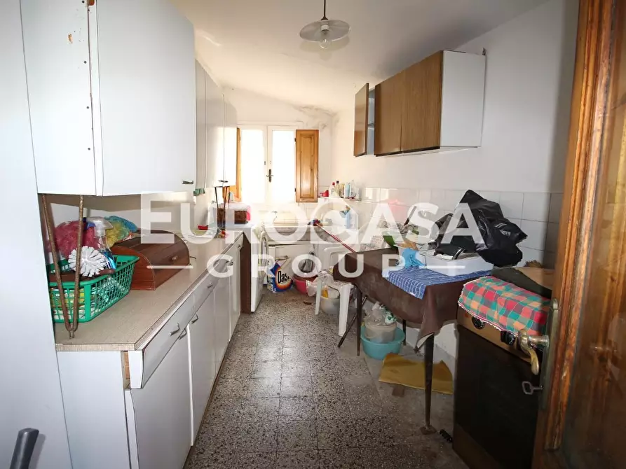 Immagine 24 di Villa in vendita  a Lucca