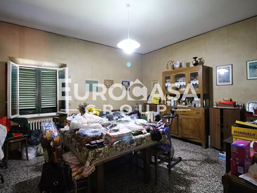 Immagine 35 di Villa in vendita  a Lucca