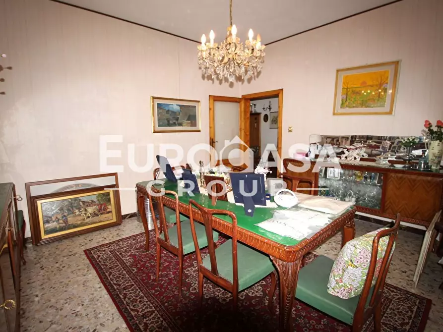 Immagine 30 di Villa in vendita  a Lucca