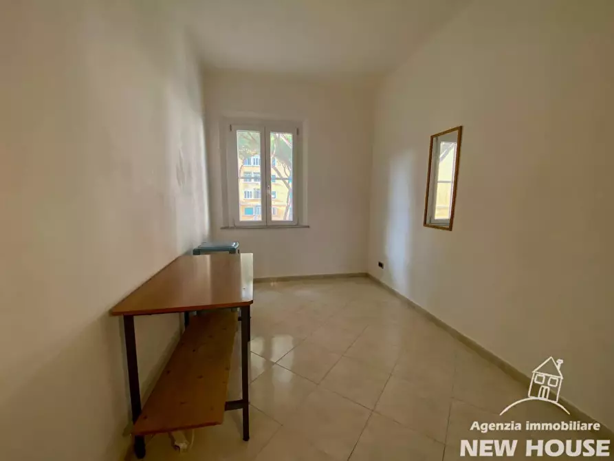 Immagine 31 di Appartamento in vendita  a Pisa